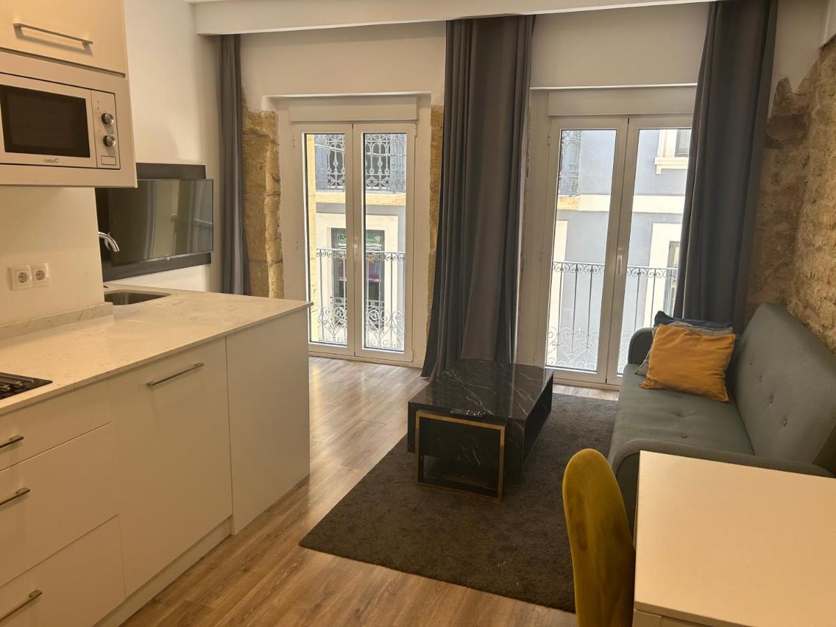 Apartamentos Bh Suites อาลิกันเต ภายนอก รูปภาพ